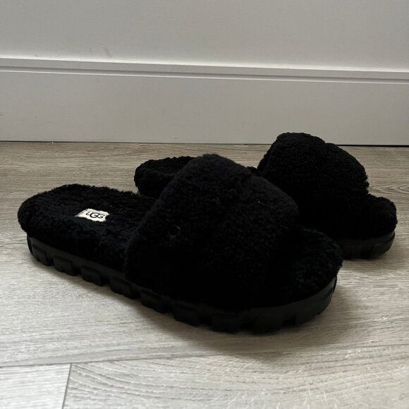 UGG Cozetta Curly Slide – Women’s Size 8 – Black – NEW with Light Try-On Marks - Picture 3 of 9